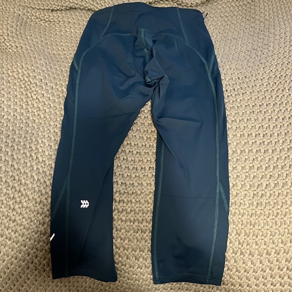 All in Motion.. dark green/blue high-waisted cropped leggings. - Picture 2 of 2